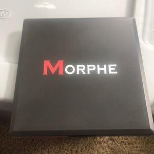 Morphe  Blush palette